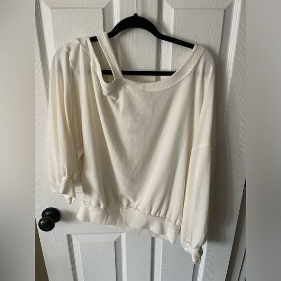 🆕 Free People “Flaunt It Tee”  Cream Color Size Medium - Picture 3 of 4